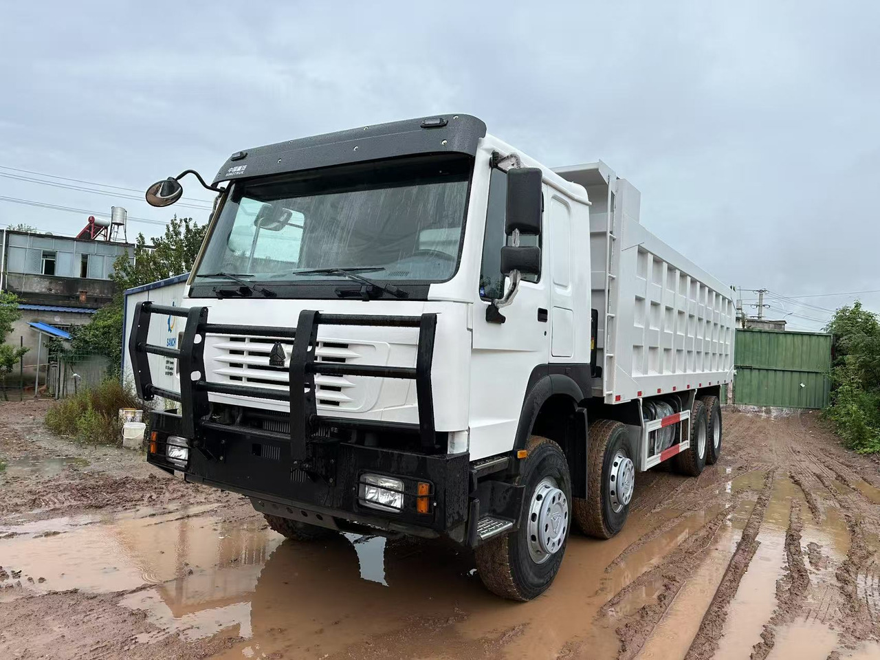 SINOTRUK HOWO 371 with Bumper - Самоскид вантажівка: фото 2 SINOTRUK HOWO 371 with Bumper - Самоскид вантажівка: фото 2