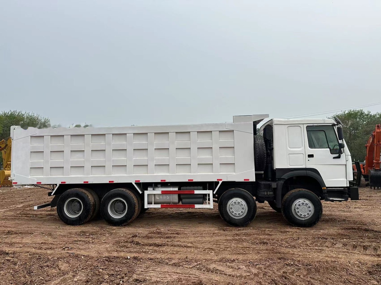 SINOTRUK HOWO 371 with Bumper - Самоскид вантажівка: фото 3 SINOTRUK HOWO 371 with Bumper - Самоскид вантажівка: фото 3