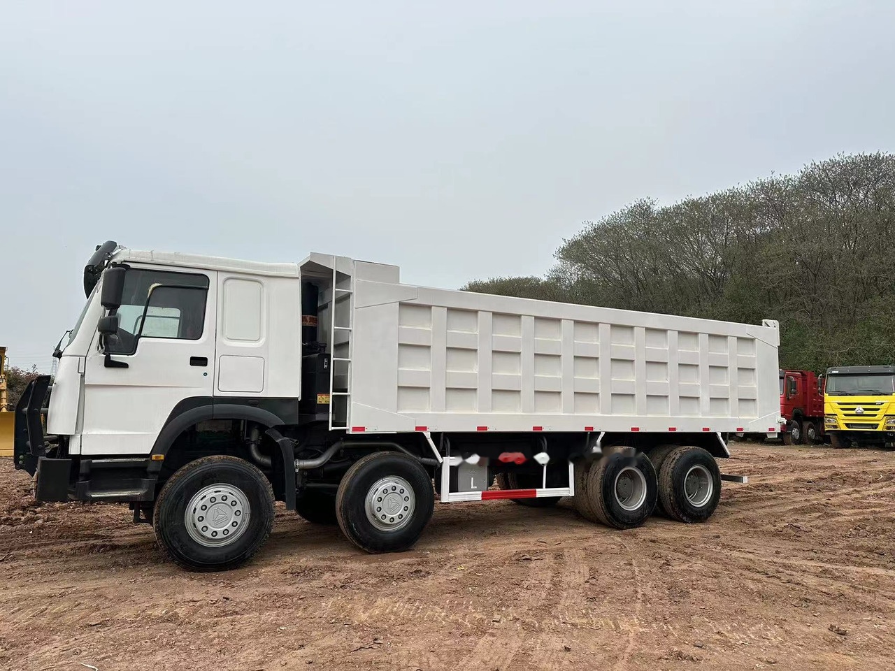 SINOTRUK HOWO 371 with Bumper - Самоскид вантажівка: фото 5 SINOTRUK HOWO 371 with Bumper - Самоскид вантажівка: фото 5
