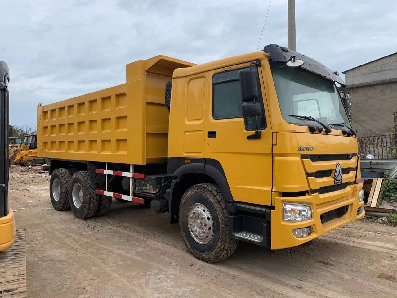 SINOTRUK Howo Dump truck 371 - Самоскид вантажівка: фото 1 SINOTRUK Howo Dump truck 371 - Самоскид вантажівка: фото 1
