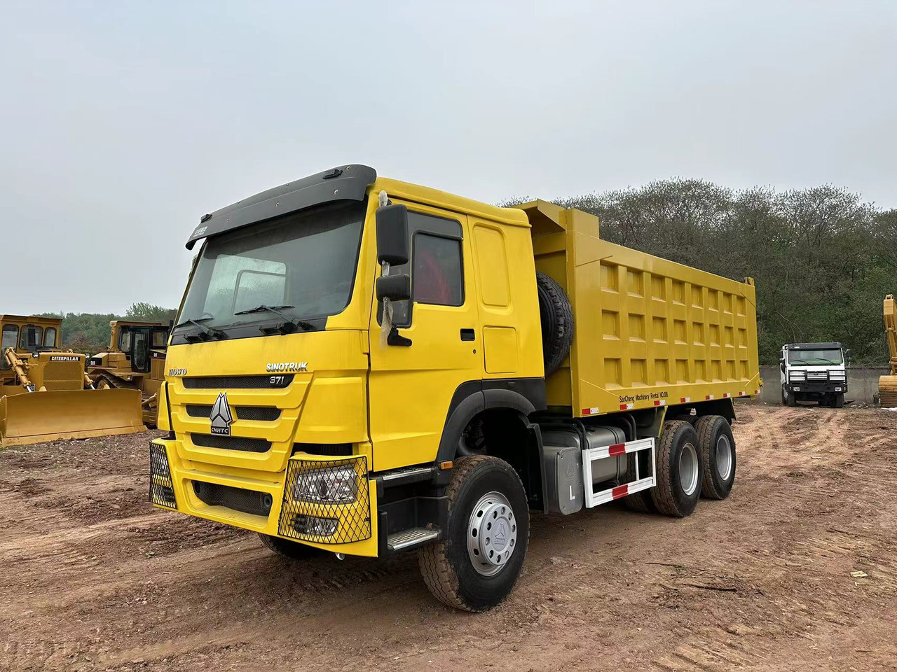 SINOTRUK Howo Dump truck 371 - Самоскид вантажівка: фото 2 SINOTRUK Howo Dump truck 371 - Самоскид вантажівка: фото 2