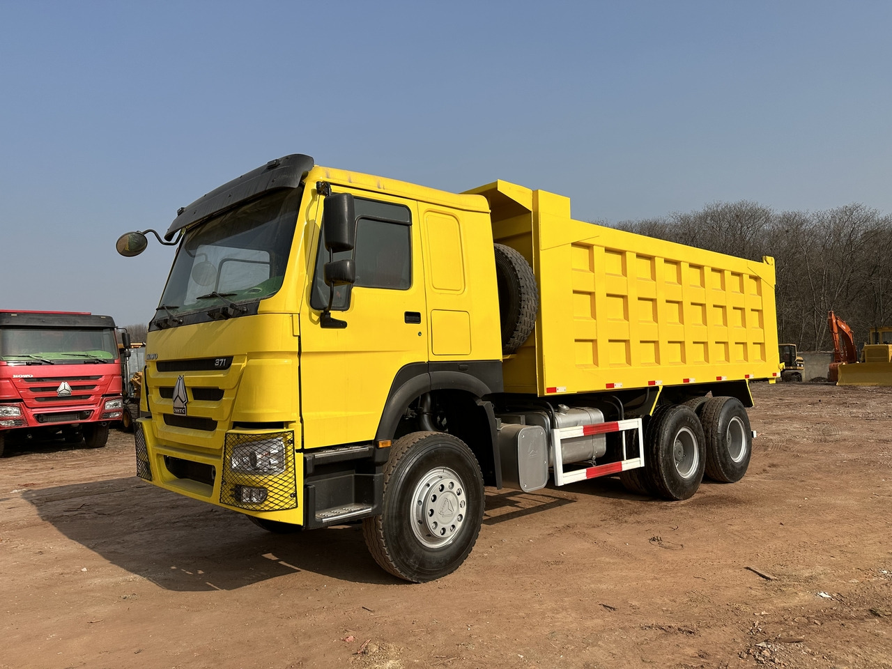 SINOTRUK Howo Dump truck 371 - Самоскид вантажівка: фото 2 SINOTRUK Howo Dump truck 371 - Самоскид вантажівка: фото 2
