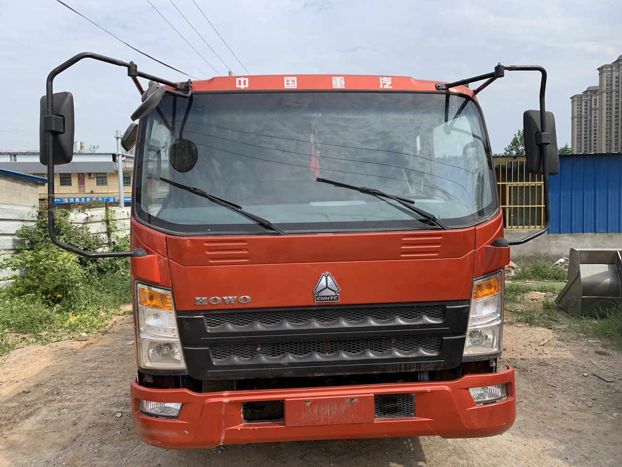 SINOTRUK Howo Dump truck 4x2 - Самоскид вантажівка: фото 3 SINOTRUK Howo Dump truck 4x2 - Самоскид вантажівка: фото 3