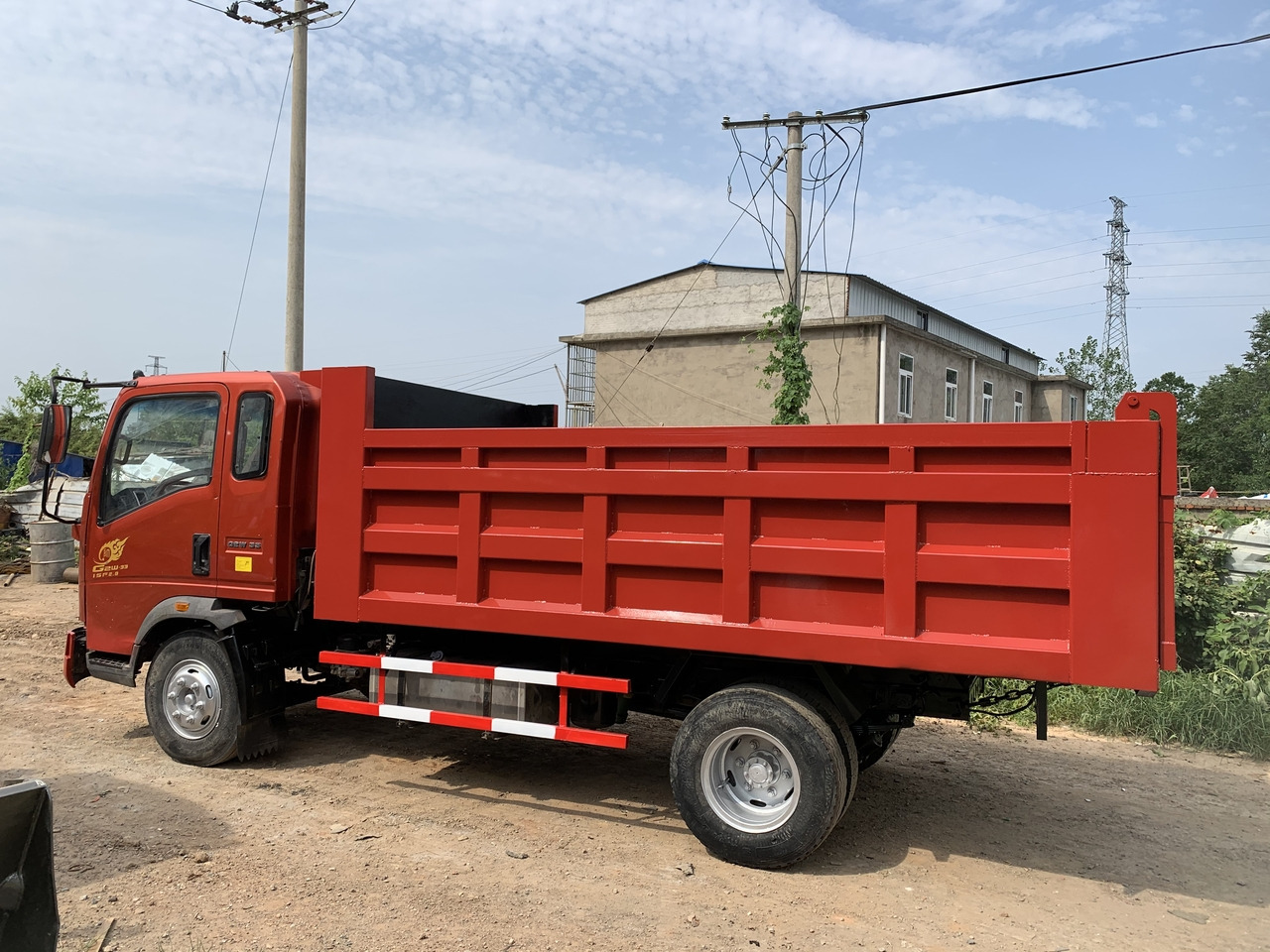 SINOTRUK Howo Dump truck 4x2 - Самоскид вантажівка: фото 4 SINOTRUK Howo Dump truck 4x2 - Самоскид вантажівка: фото 4