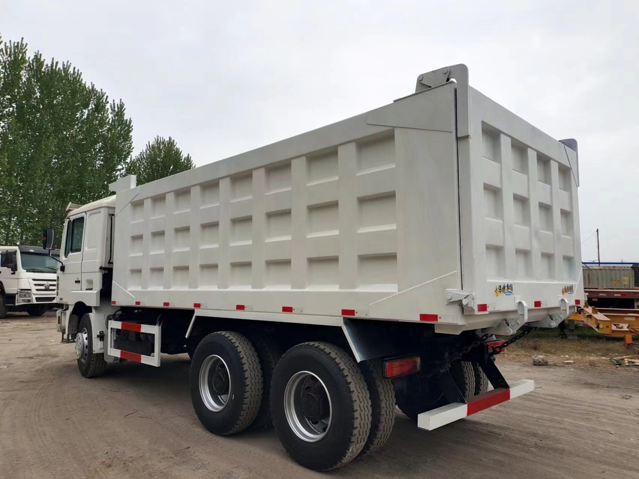 Shacman F3000 Dump Truck - Самоскид вантажівка: фото 5 Shacman F3000 Dump Truck - Самоскид вантажівка: фото 5