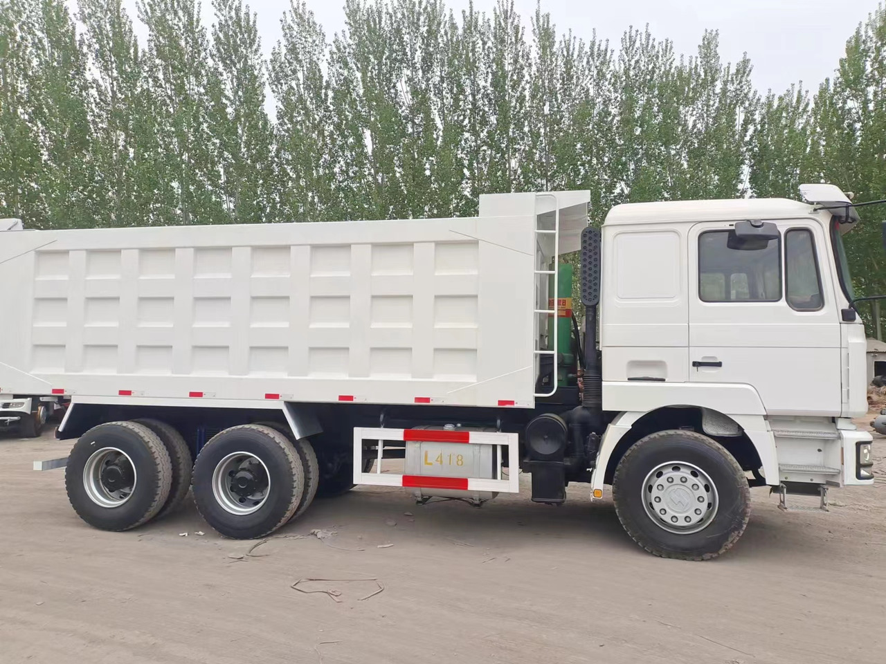 Shacman F3000 Dump Truck - Самоскид вантажівка: фото 4 Shacman F3000 Dump Truck - Самоскид вантажівка: фото 4
