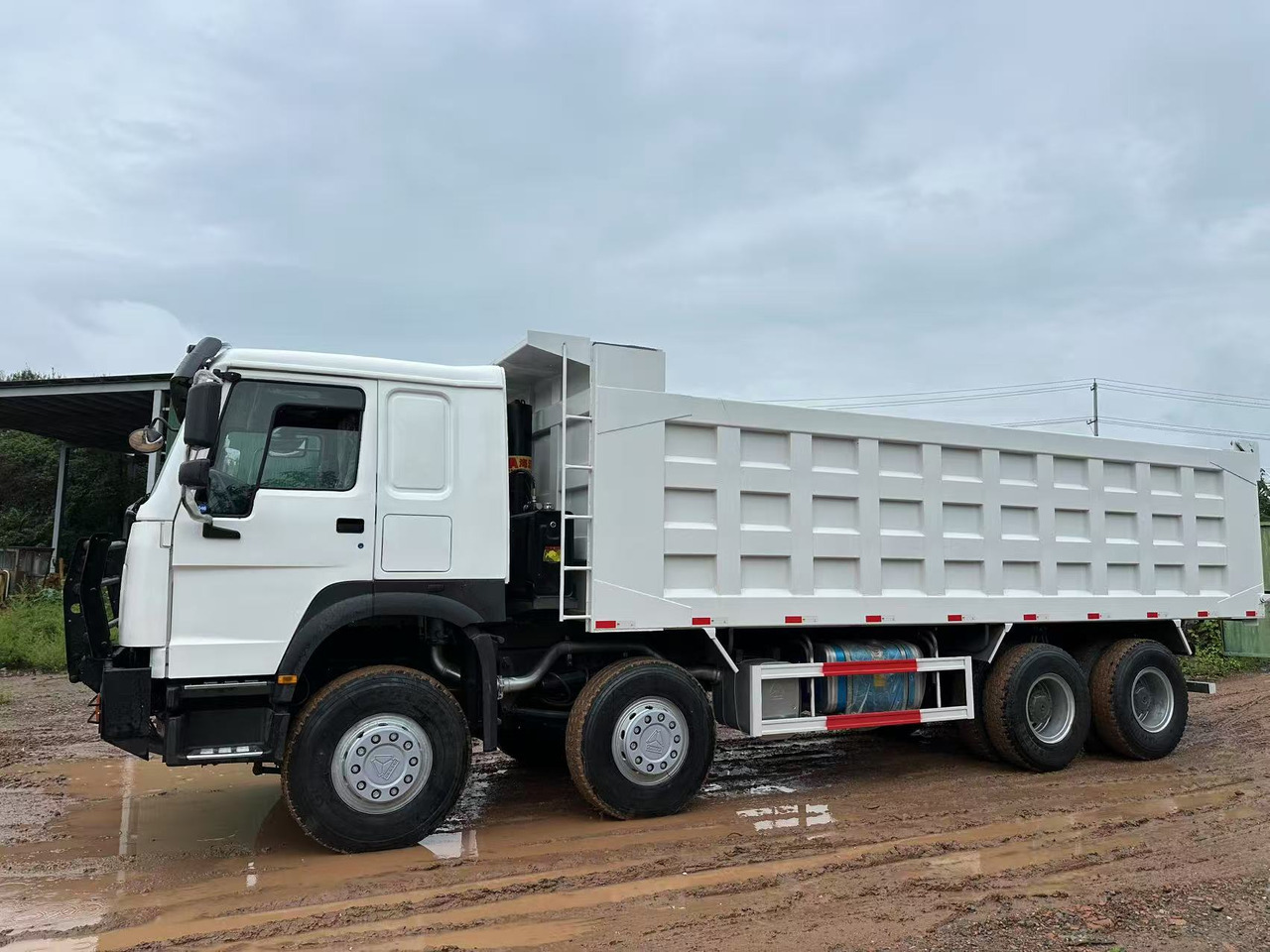 Sinotruk HOWO 371hp - Самоскид вантажівка: фото 5 Sinotruk HOWO 371hp - Самоскид вантажівка: фото 5