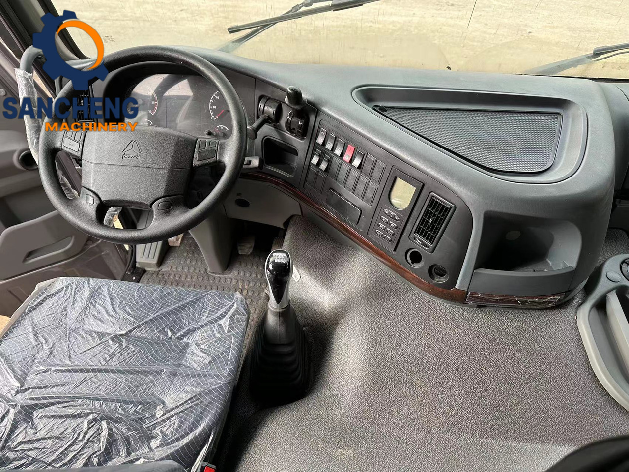 Тягач HOWO 380hp: фото 9