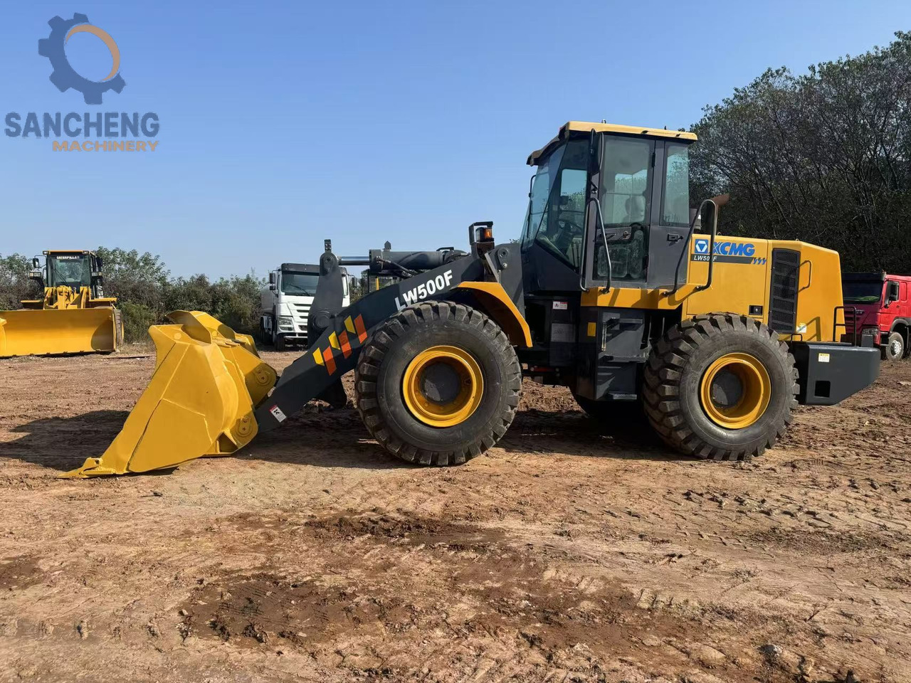 XCMG LW500F - Колісний навантажувач: фото 1 XCMG LW500F - Колісний навантажувач: фото 1
