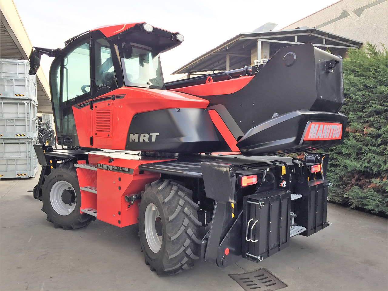 Manitou MRT 1845 360° 115D VISION - Навантажувач телескопічний: фото 3 Manitou MRT 1845 360° 115D VISION - Навантажувач телескопічний: фото 3