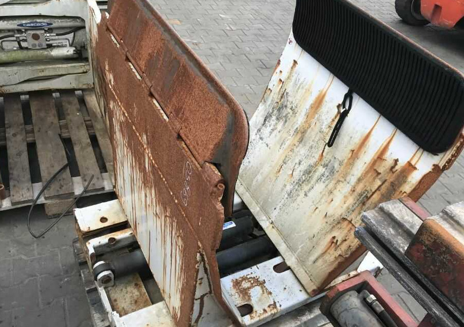 Cascade RS-2000-G - Захват в категорії Вилкові навантажувачі: фото 4 Cascade RS-2000-G - Захват в категорії Вилкові навантажувачі: фото 4