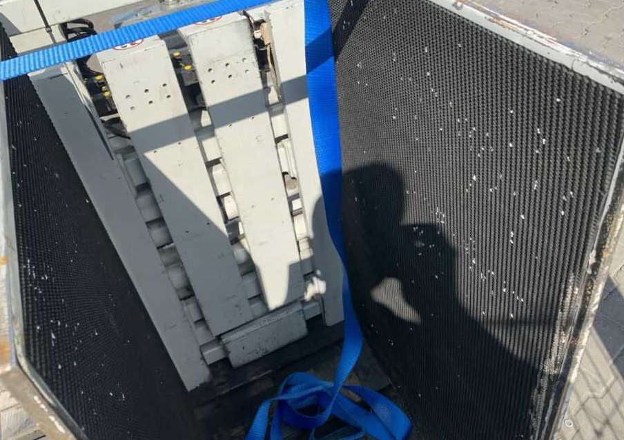 Cascade UTB2-08-1011 R1, Kartonklammer - Захват в категорії Вантажно-розвантажувальна техніка: фото 5 Cascade UTB2-08-1011 R1, Kartonklammer - Захват в категорії Вантажно-розвантажувальна техніка: фото 5