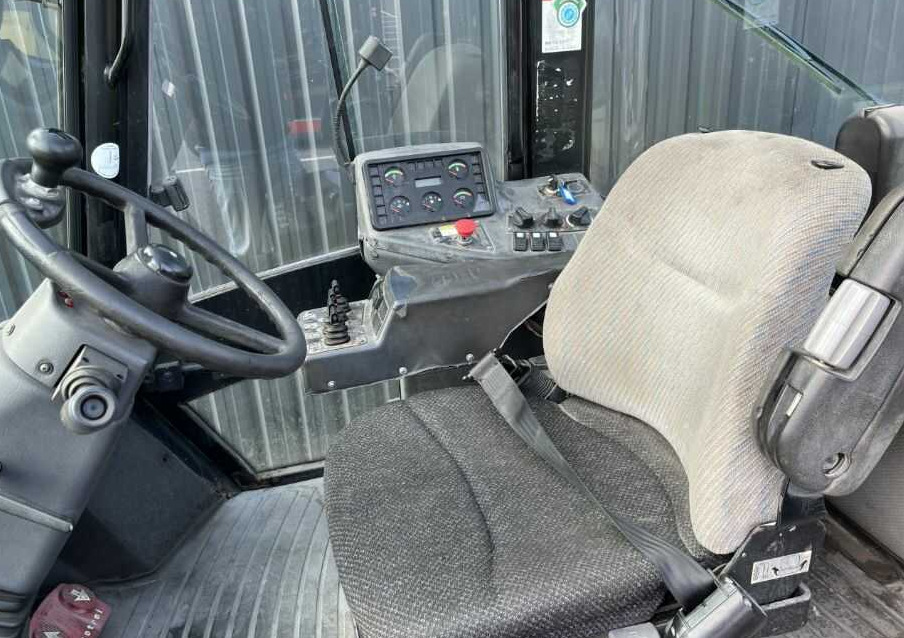 Hyster H16.00XM-6 - Дизельний навантажувач: фото 2 Hyster H16.00XM-6 - Дизельний навантажувач: фото 2