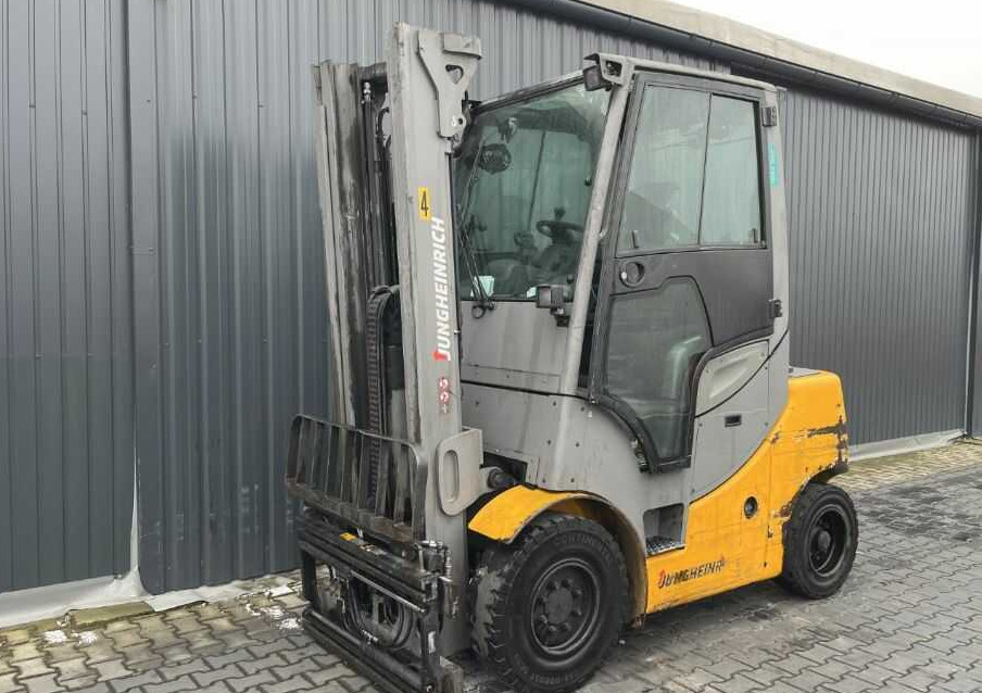 Jungheinrich DFG540s - Дизельний навантажувач: фото 1 Jungheinrich DFG540s - Дизельний навантажувач: фото 1