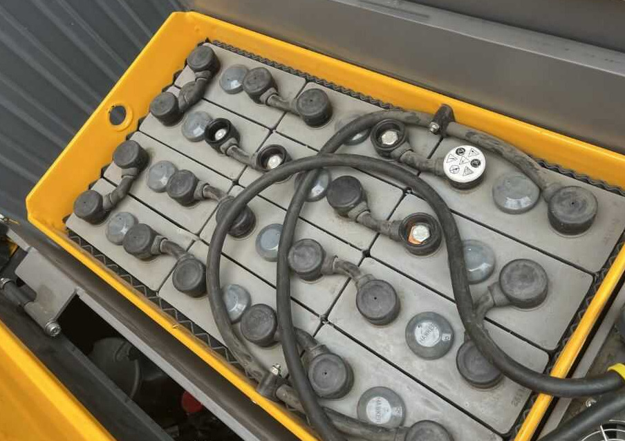 Jungheinrich EKS110 - Комплектувальник замовлень: фото 5 Jungheinrich EKS110 - Комплектувальник замовлень: фото 5