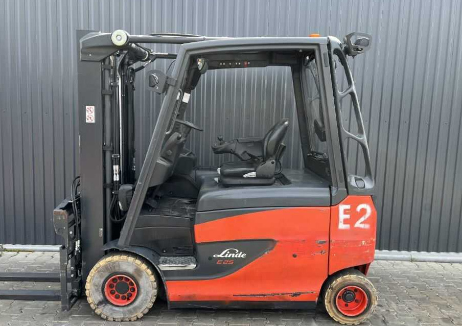 Linde E25HL-01/600 - Електронавантажувач: фото 2 Linde E25HL-01/600 - Електронавантажувач: фото 2