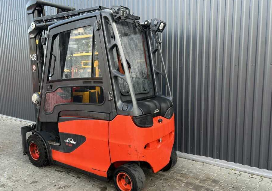 Linde E30HL-01/600 - Електронавантажувач: фото 3 Linde E30HL-01/600 - Електронавантажувач: фото 3