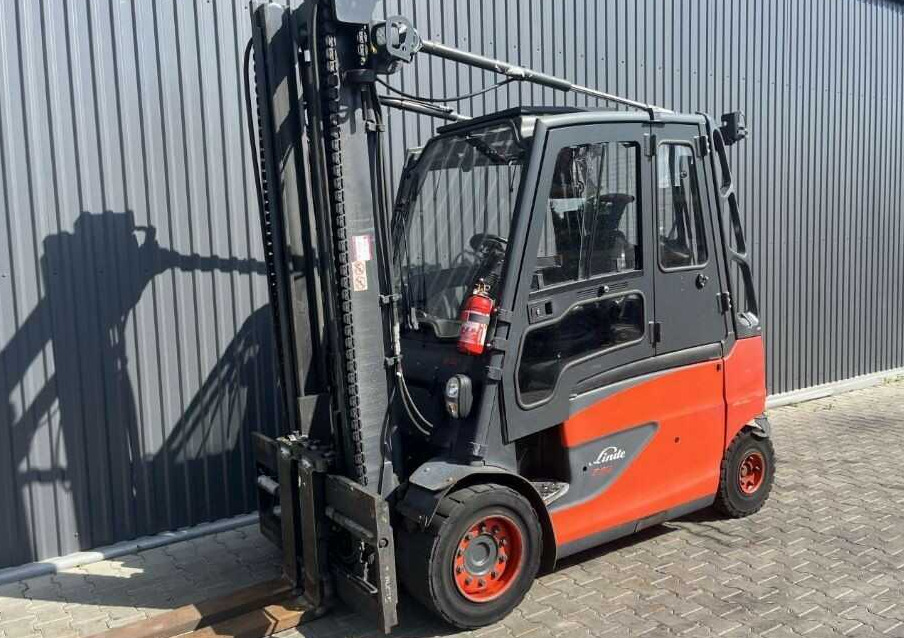 Linde E50HL-01 - Електронавантажувач: фото 1 Linde E50HL-01 - Електронавантажувач: фото 1