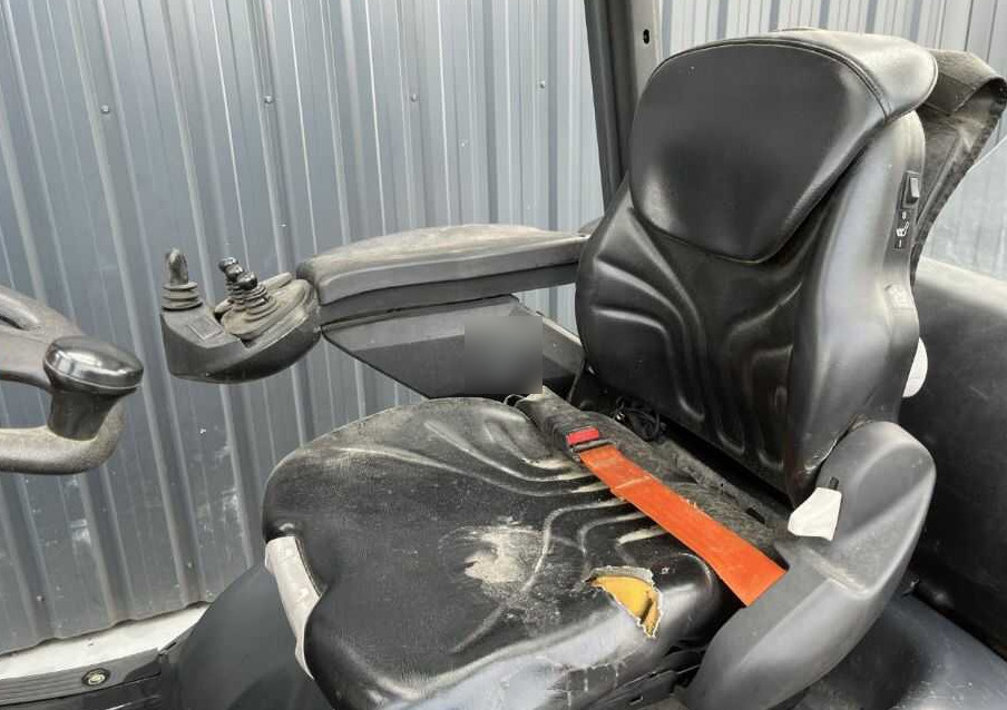 Газовий навантажувач Linde H16T-01: фото 6 Газовий навантажувач Linde H16T-01: фото 6