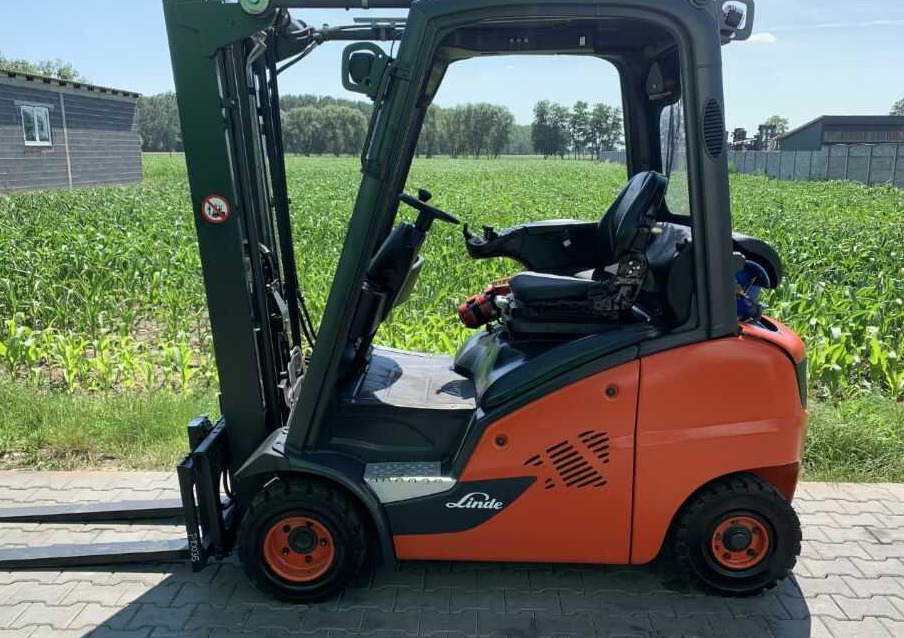 Linde H20T-01 - Газовий навантажувач: фото 1 Linde H20T-01 - Газовий навантажувач: фото 1