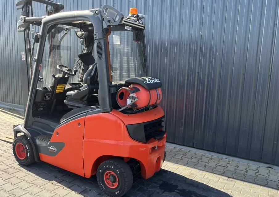 Linde H20T-01 - Газовий навантажувач: фото 3 Linde H20T-01 - Газовий навантажувач: фото 3
