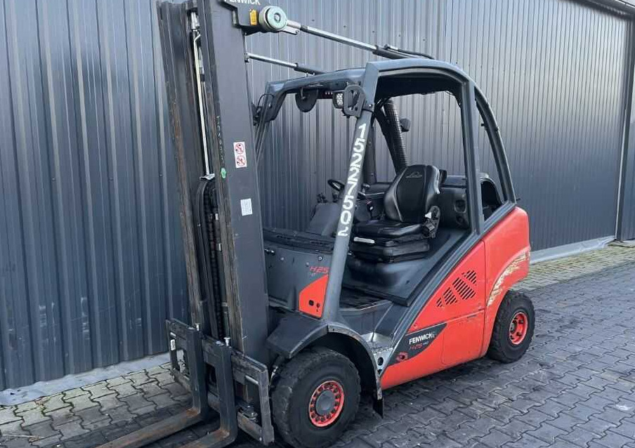 Linde H25T-01 - Газовий навантажувач: фото 1 Linde H25T-01 - Газовий навантажувач: фото 1