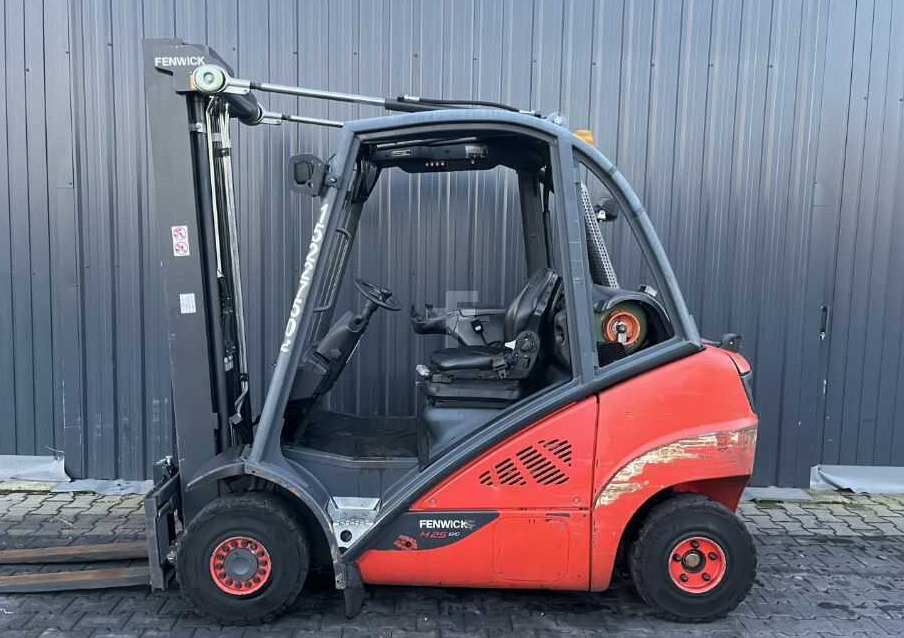 Linde H25T-01 - Газовий навантажувач: фото 2 Linde H25T-01 - Газовий навантажувач: фото 2