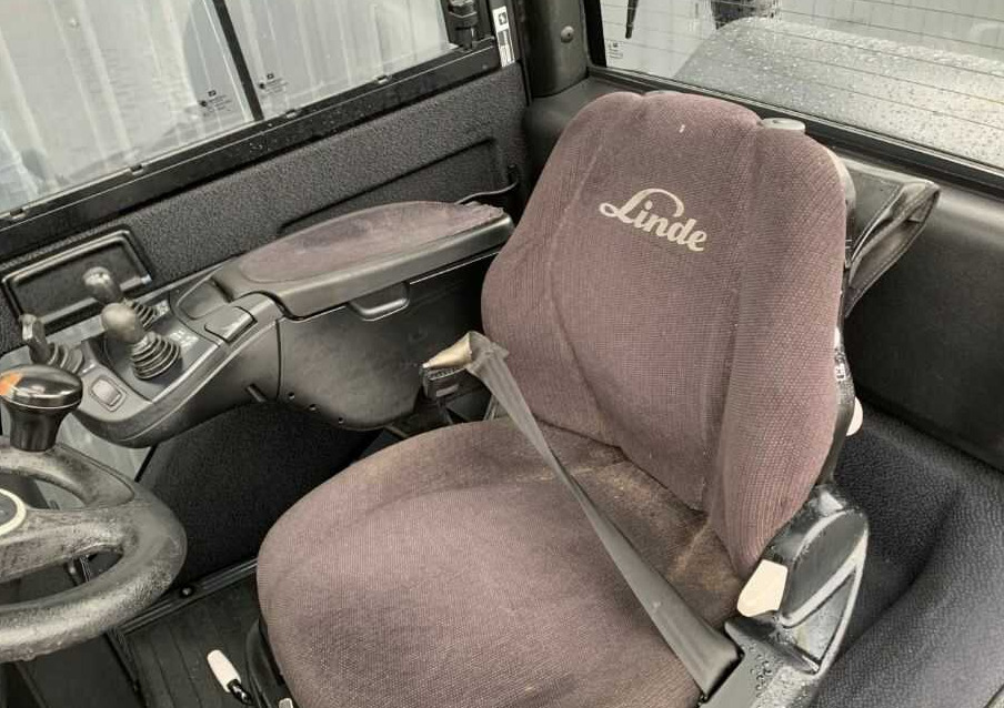 Газовий навантажувач Linde H25T-02/600: фото 9