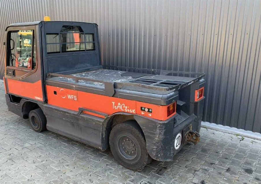Linde P250 - Складські тягач: фото 3 Linde P250 - Складські тягач: фото 3