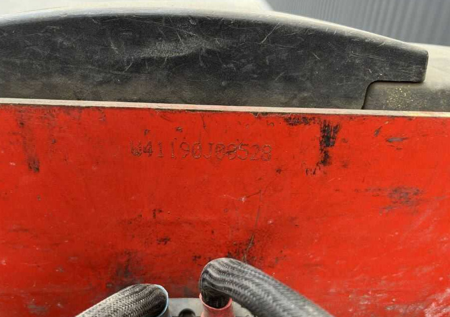 Linde P30C - Складські тягач: фото 4 Linde P30C - Складські тягач: фото 4