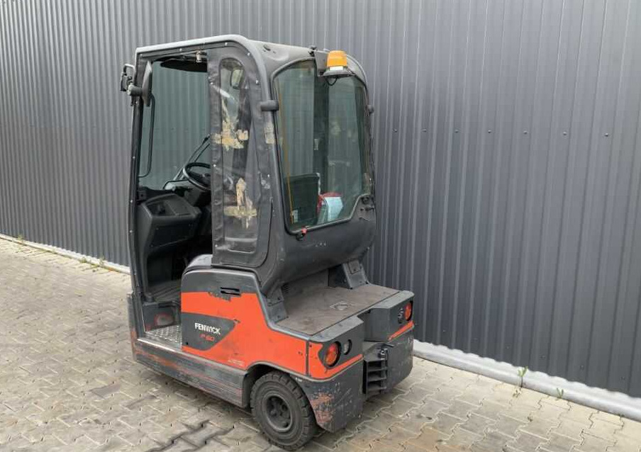 Linde P60 - Складські тягач: фото 3 Linde P60 - Складські тягач: фото 3