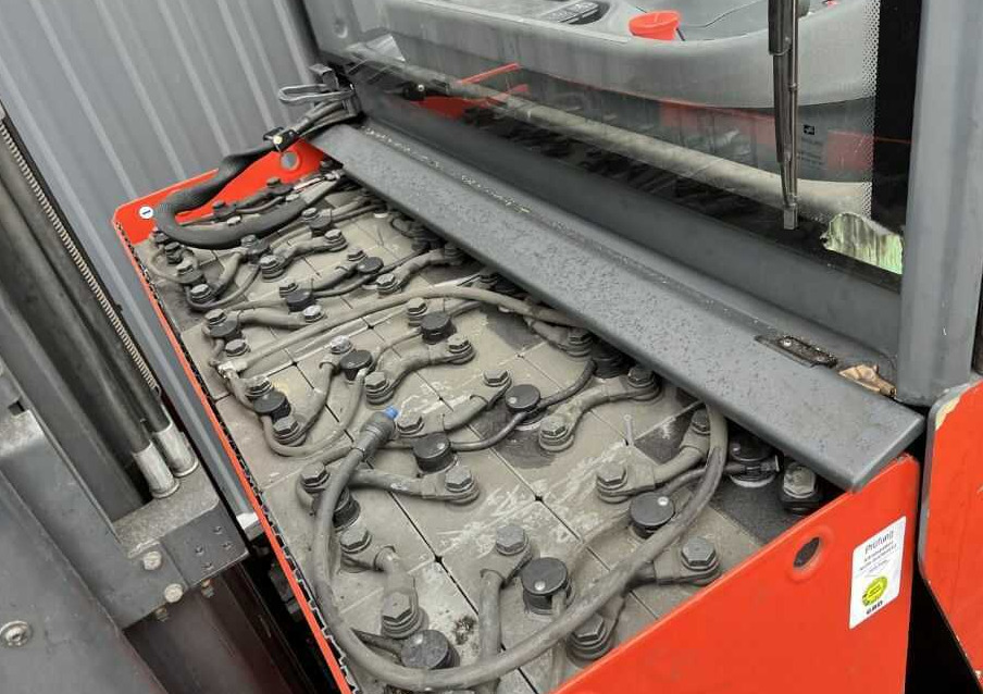 Рiч-трак Linde R14: фото 7 Рiч-трак Linde R14: фото 7