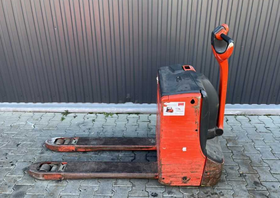Linde T18 - Візок: фото 2 Linde T18 - Візок: фото 2