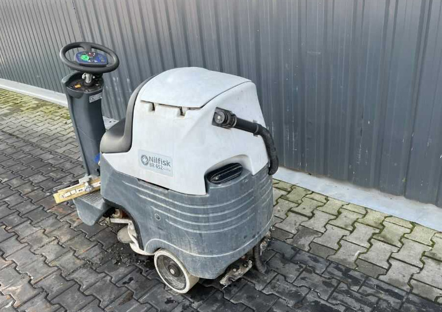 Nilfisk BR652 - Підлогомийна машина: фото 3 Nilfisk BR652 - Підлогомийна машина: фото 3