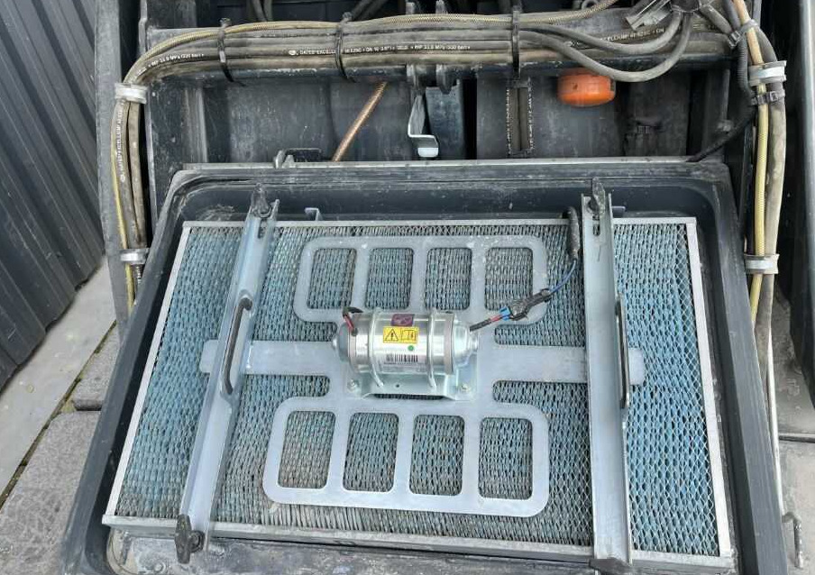 Nilfisk SR1601 - Промислова підмітальна машина: фото 4 Nilfisk SR1601 - Промислова підмітальна машина: фото 4