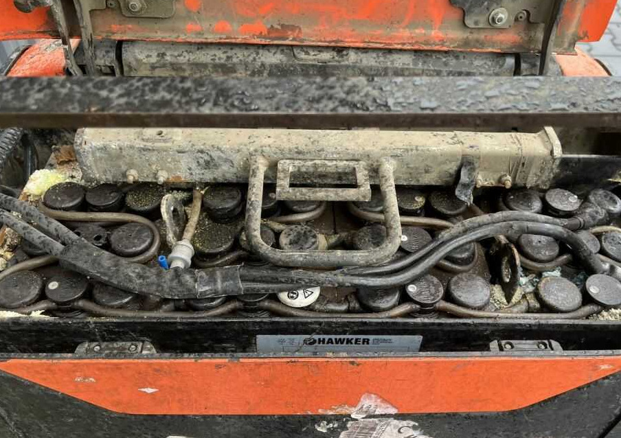 Toyota LPE200 - Візок: фото 5 Toyota LPE200 - Візок: фото 5