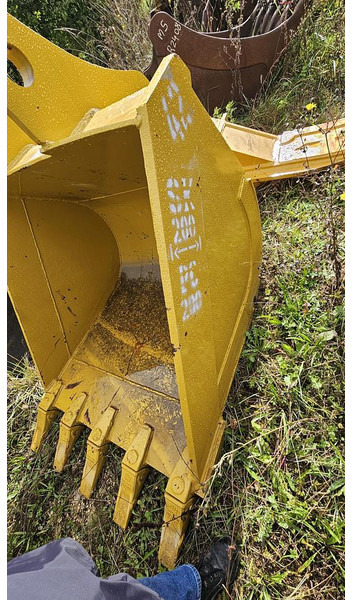 Komatsu PC200 - Ківш: фото 3 Komatsu PC200 - Ківш: фото 3