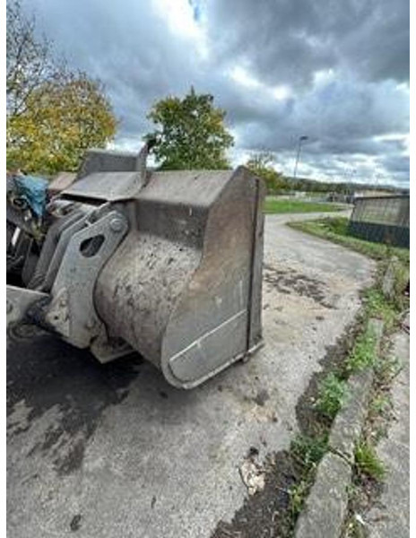 Volvo L150H - Навантажувач: фото 5 Volvo L150H - Навантажувач: фото 5