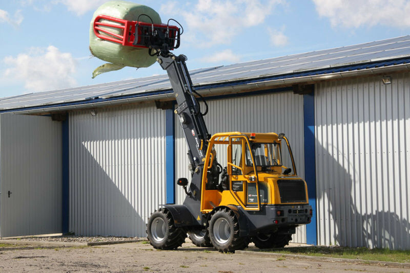 Eurotrac T 13 Teleskop Radlader Hoflader - Телескопічний фронтальний навантажувач: фото 5 Eurotrac T 13 Teleskop Radlader Hoflader - Телескопічний фронтальний навантажувач: фото 5