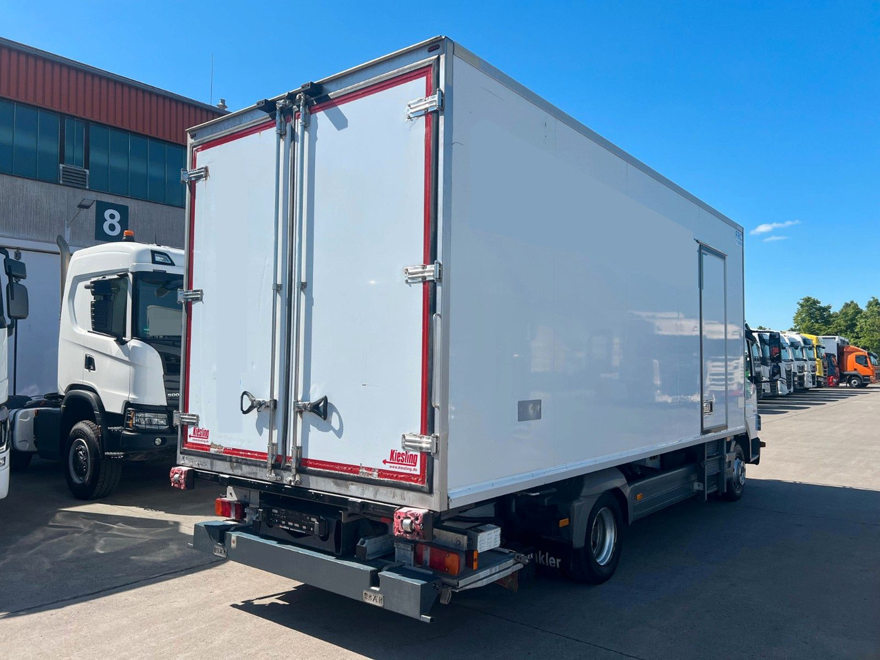 Mercedes-Benz Atego 1224 * KLIMA * THERMO KING * BÄR 1,5t * - Рефрижератор вантажівка: фото 4 Mercedes-Benz Atego 1224 * KLIMA * THERMO KING * BÄR 1,5t * - Рефрижератор вантажівка: фото 4