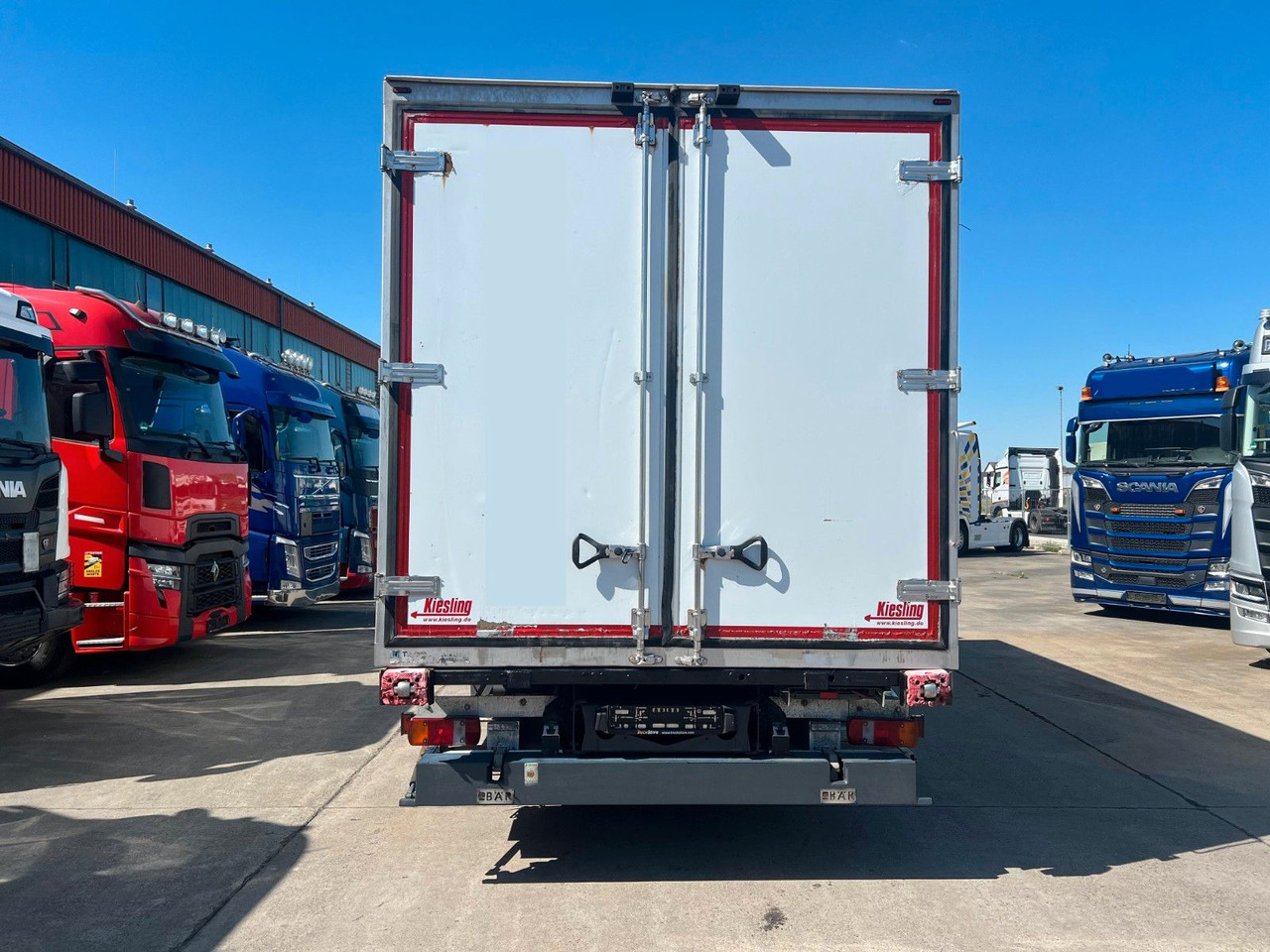 Mercedes-Benz Atego 1224 * KLIMA * THERMO KING * BÄR 1,5t * - Рефрижератор вантажівка: фото 5 Mercedes-Benz Atego 1224 * KLIMA * THERMO KING * BÄR 1,5t * - Рефрижератор вантажівка: фото 5