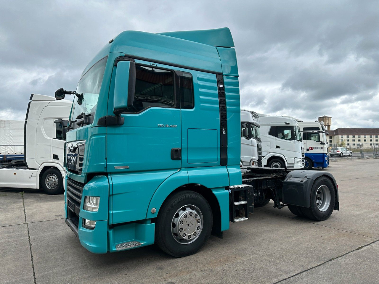 MAN TGX 18.420 * BL * ACC-SPUR-ASST * RETARDER * TÜV - Тягач: фото 5 MAN TGX 18.420 * BL * ACC-SPUR-ASST * RETARDER * TÜV - Тягач: фото 5