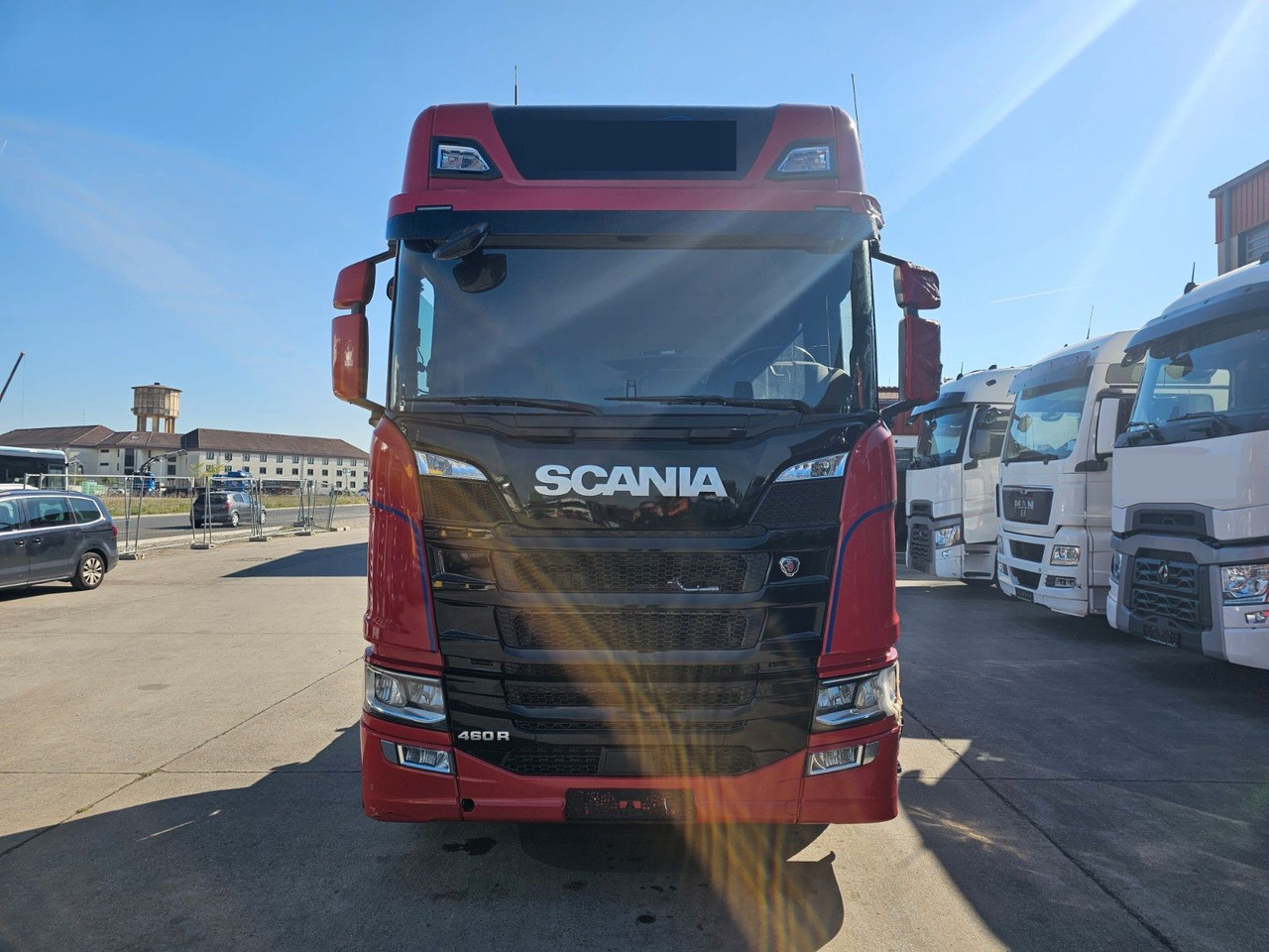 Scania R 460 * BRANDSCHADEN * ACC * RETARDER * LEDER * - Тягач: фото 2 Scania R 460 * BRANDSCHADEN * ACC * RETARDER * LEDER * - Тягач: фото 2