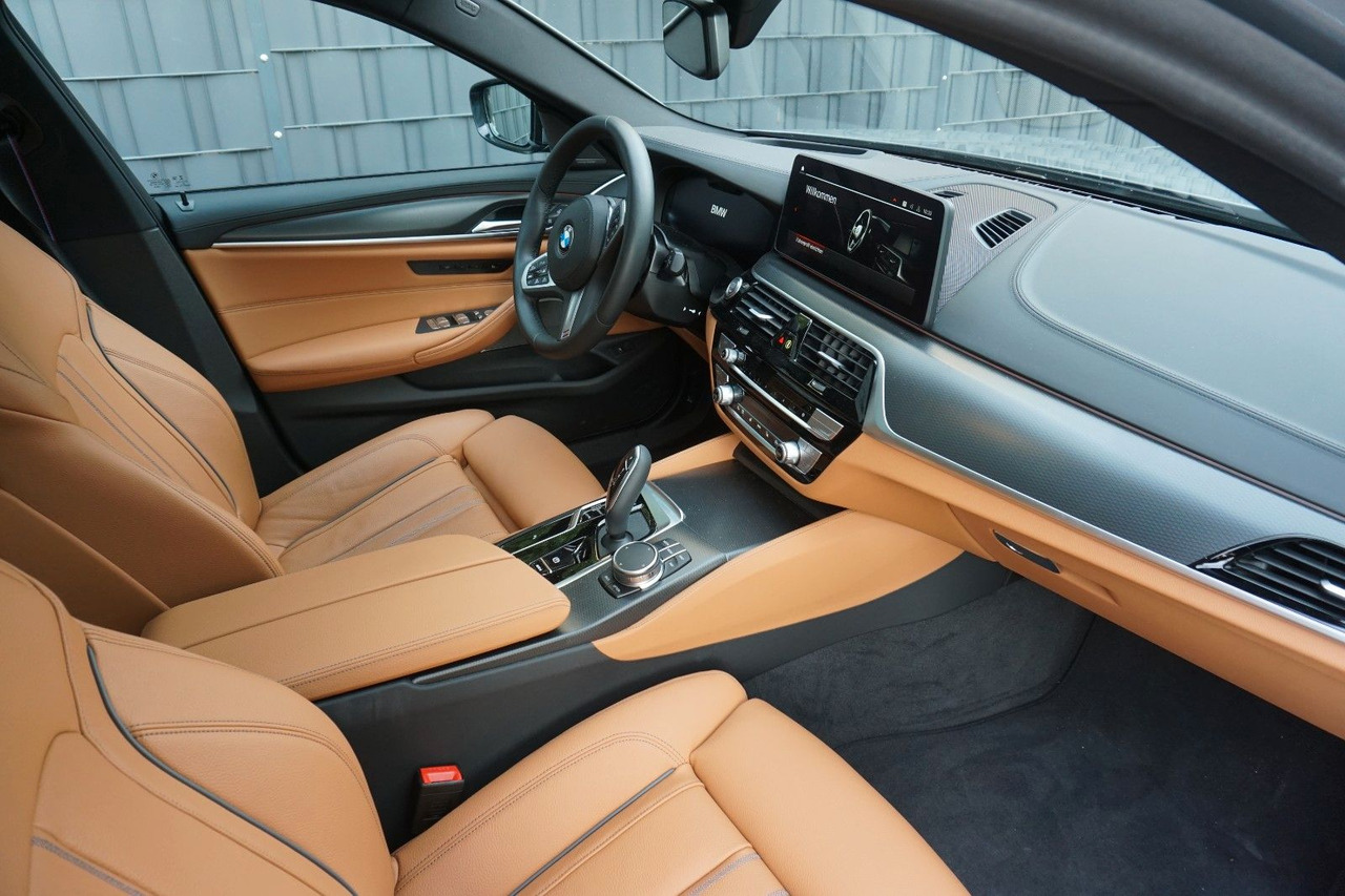 BMW 530 xDrive Touríng - Універсал: фото 4 BMW 530 xDrive Touríng - Універсал: фото 4