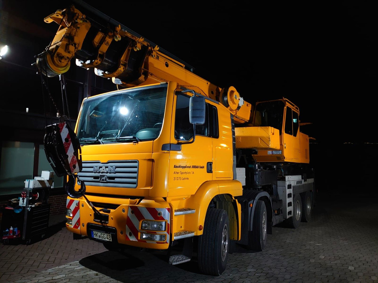 MAN Liebherr LTF 1030-1035-1040 Motor neu - Вантажівка з маніпулятором: фото 1 MAN Liebherr LTF 1030-1035-1040 Motor neu - Вантажівка з маніпулятором: фото 1