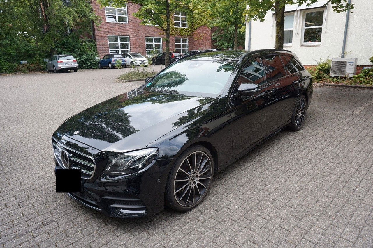 Mercedes-Benz E 450 4MATIC T AVANTGARDE Autom. - Універсал: фото 1 Mercedes-Benz E 450 4MATIC T AVANTGARDE Autom. - Універсал: фото 1