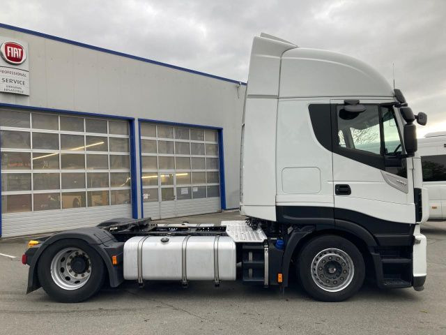 Iveco Stralis AS440S48T/FP LT Euro6 Intarder Klima ZV - Тягач: фото 3 Iveco Stralis AS440S48T/FP LT Euro6 Intarder Klima ZV - Тягач: фото 3