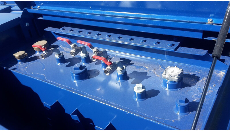 3000 liter high cube IBC tank - Вантажівка цистерна: фото 3 3000 liter high cube IBC tank - Вантажівка цистерна: фото 3