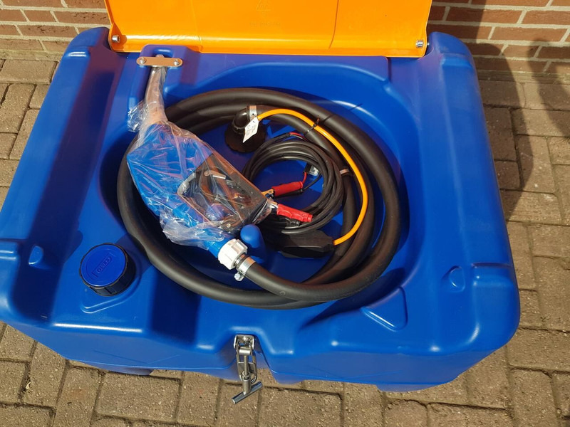 Cemo ad blue tank - Вантажівка цистерна: фото 4 Cemo ad blue tank - Вантажівка цистерна: фото 4