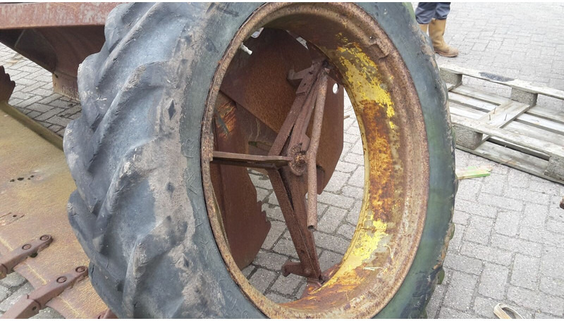 Goodyear dubbellucht - Шина в категорії Сільськогосподарська техніка: фото 1 Goodyear dubbellucht - Шина в категорії Сільськогосподарська техніка: фото 1